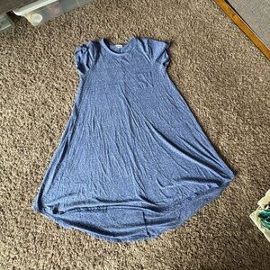 LuLaRoe Heathered Blue Tshirt dress with pockets